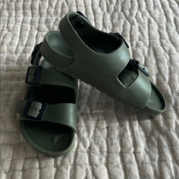 Birkenstock Kids Youth Milano EVA Waterproof Sandals Green | 12c - Picture 1 of 8